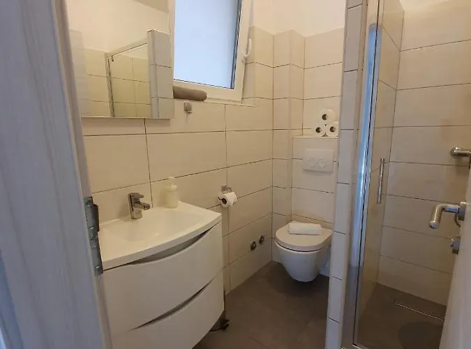 Plaza Apartamento